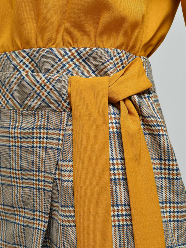 Платье длины мини комбинированное с желтым топом