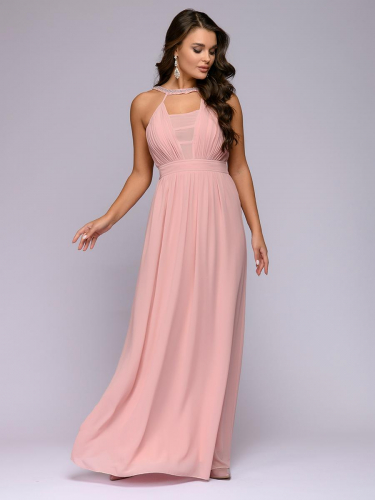 Платье розовое длины макси с отделкой жемчугом