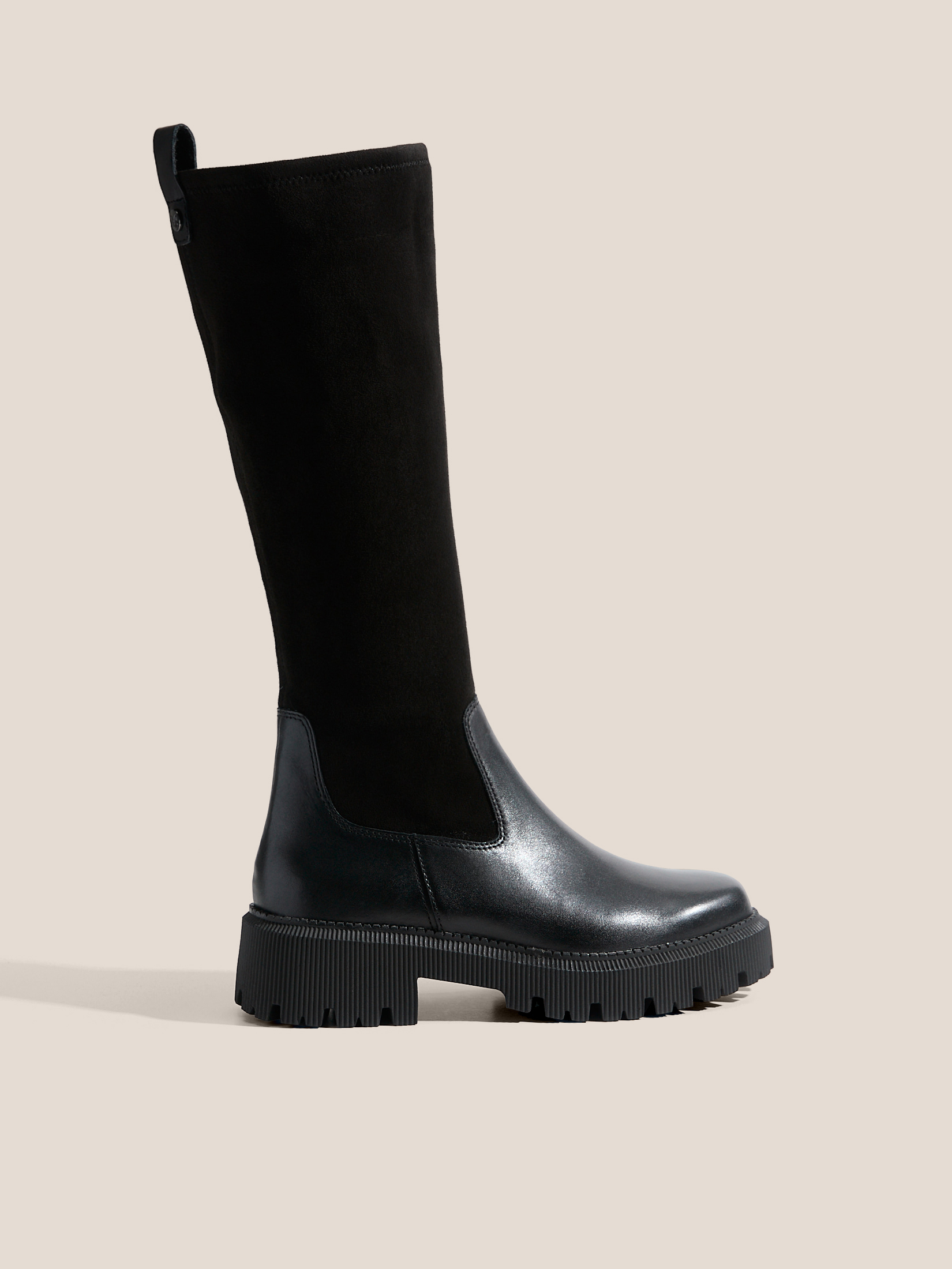 9120 р. 16000 р. Женские сапоги CAPRICE DILARA