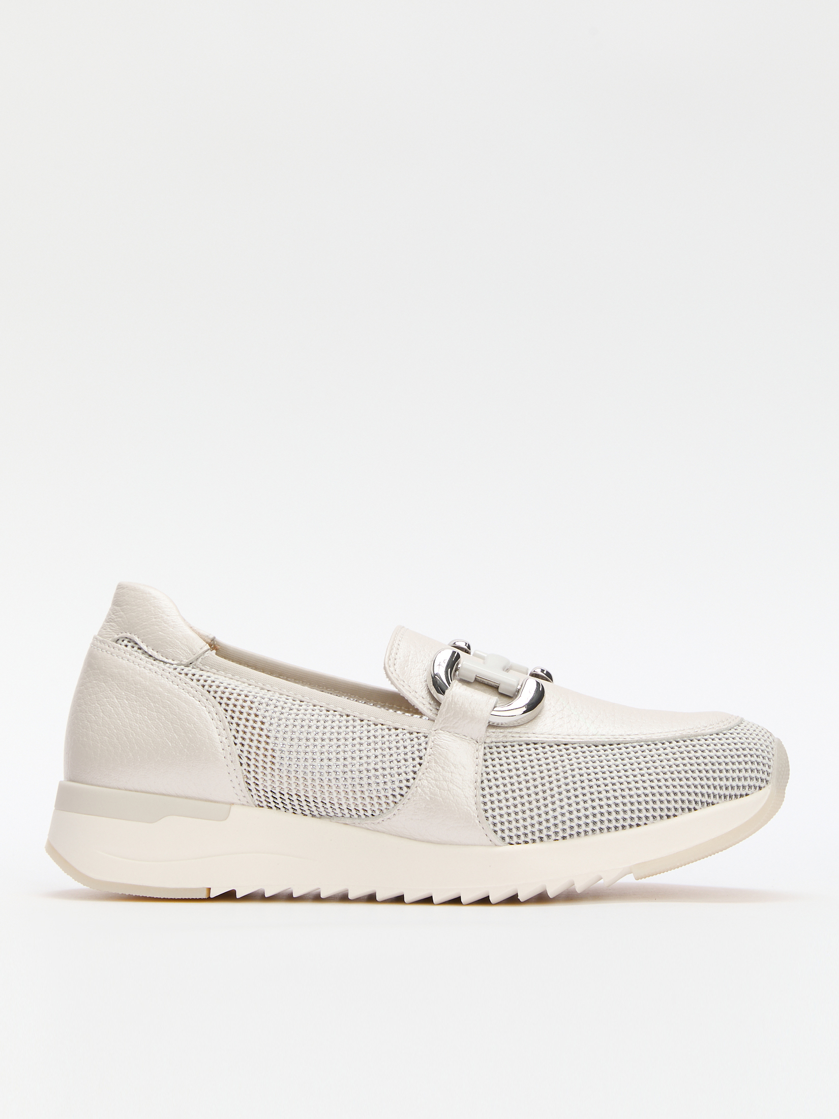 5871 р. 10300 р. Женские лоферы CAPRICE KAIA