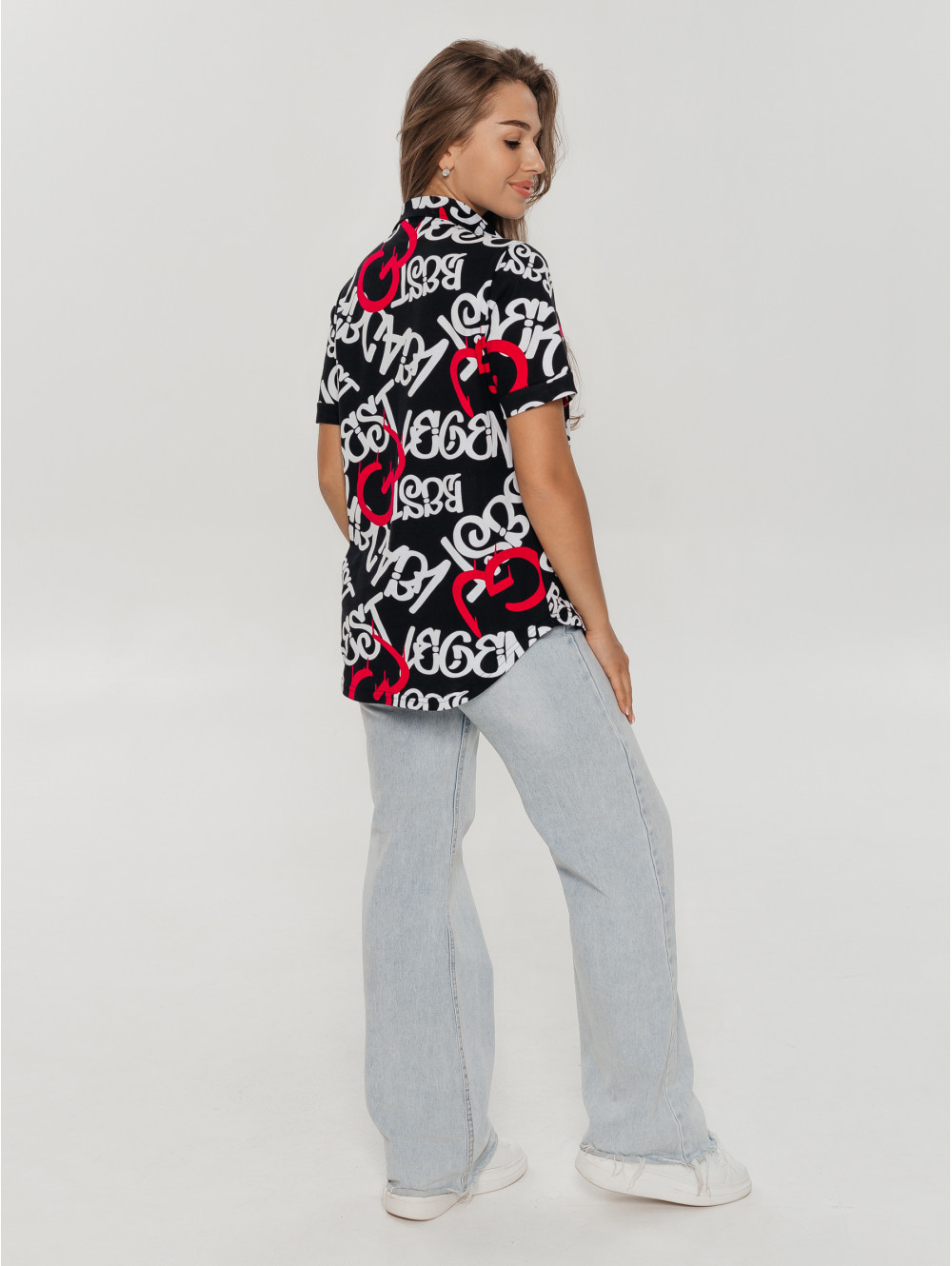 Страсть футболка женская (буквы красный)