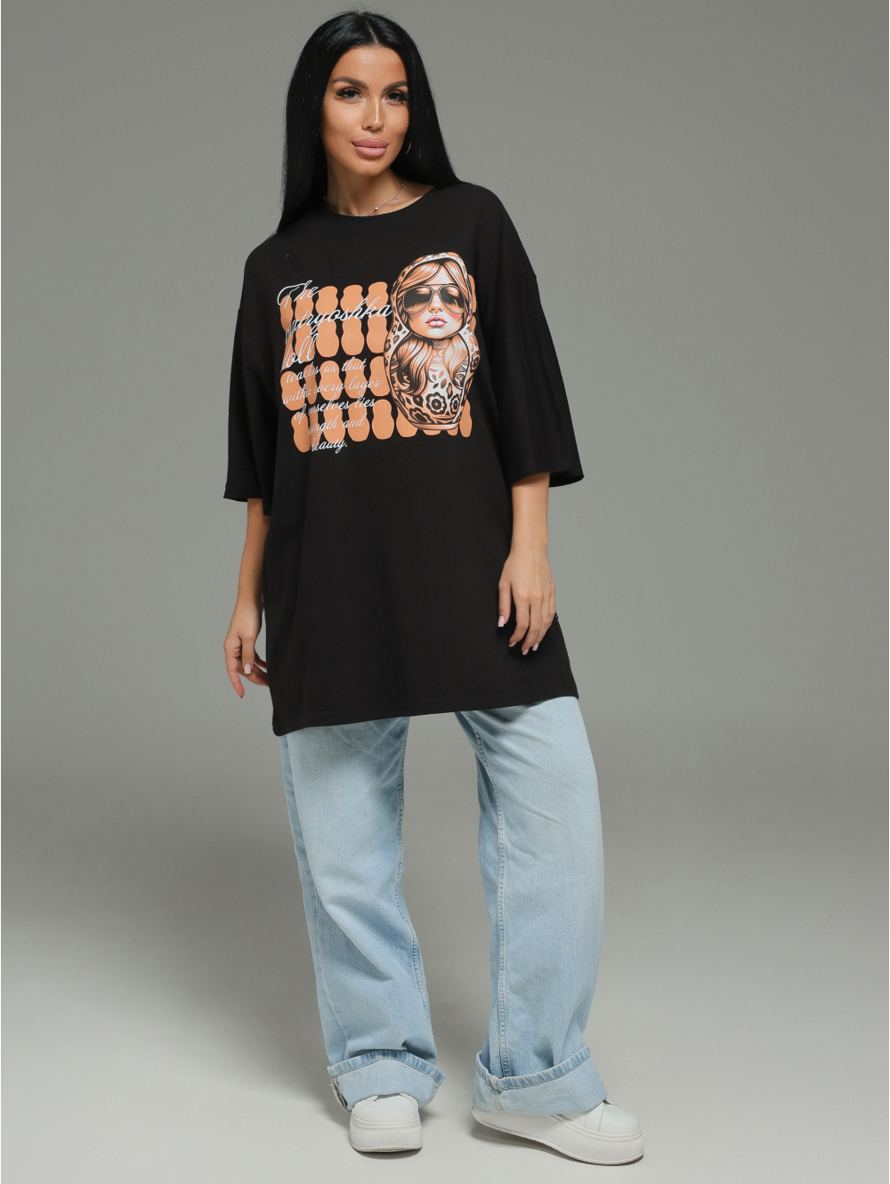 Амина футболка женская (черный матрешка)