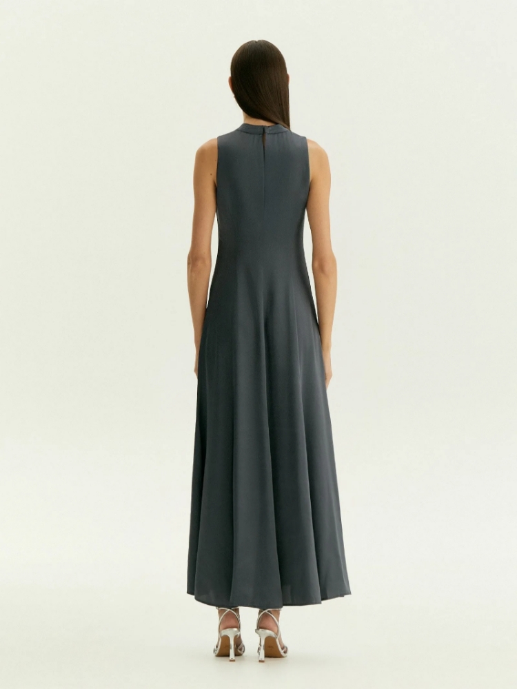 Платье макси из ацетата и вискозы ,
71% ацетат, 29% вискоза ,