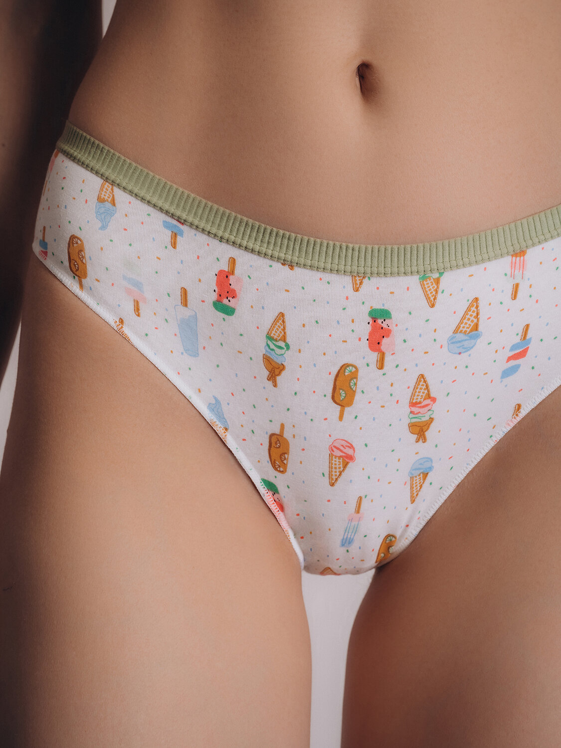 ст. цена216руб.! INDEFINI Трусы 3341LUBБелый