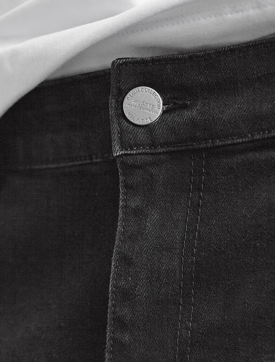 ст. цена2590руб.! VILATTE Брюки U54.004черный