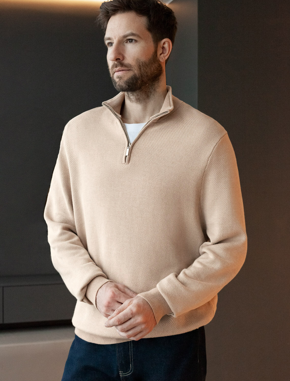 ст. цена2190руб.! VILATTE Джемпер U39.005бежевый