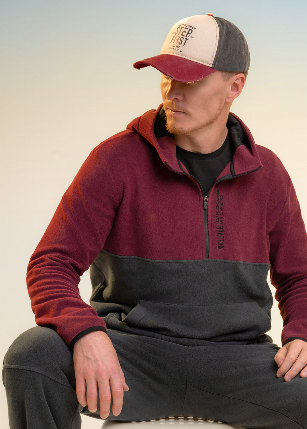 ст. цена1840руб.! CLEVER Джемпер 452595/01лт.бордовый/т.серый