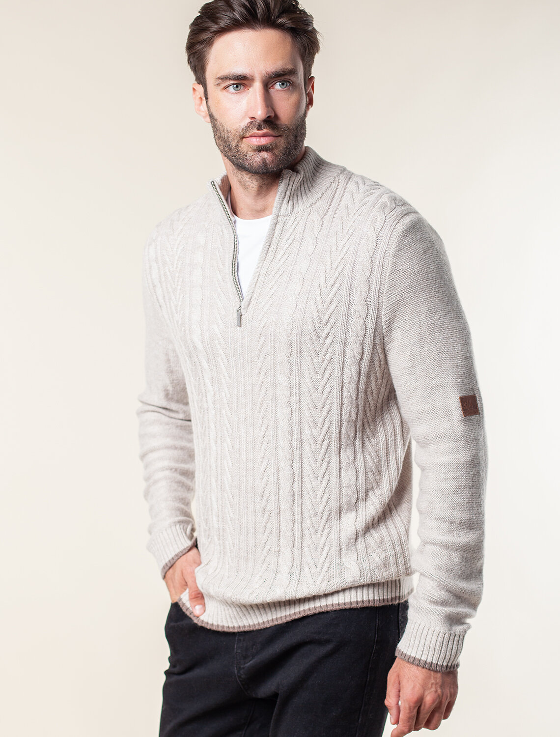 ст. цена3390руб.! VILATTE Джемпер U39.012св.бежевый меланж