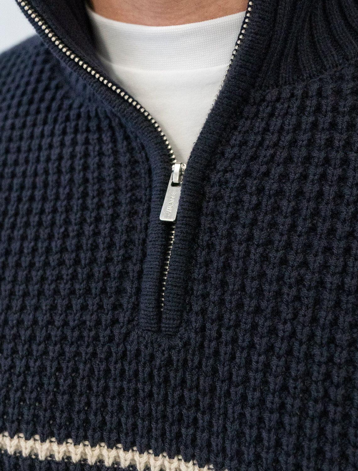 ст. цена2890руб.! VILATTE Джемпер U39.009темно-синий