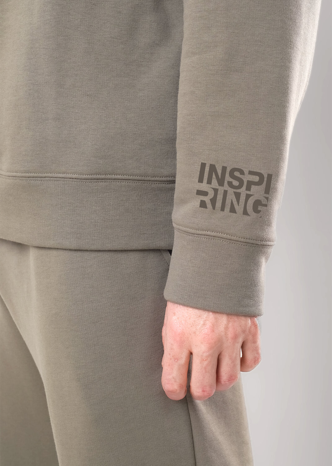 ст. цена2049руб.! CLEVER Джемпер 452430/09т_пхаки