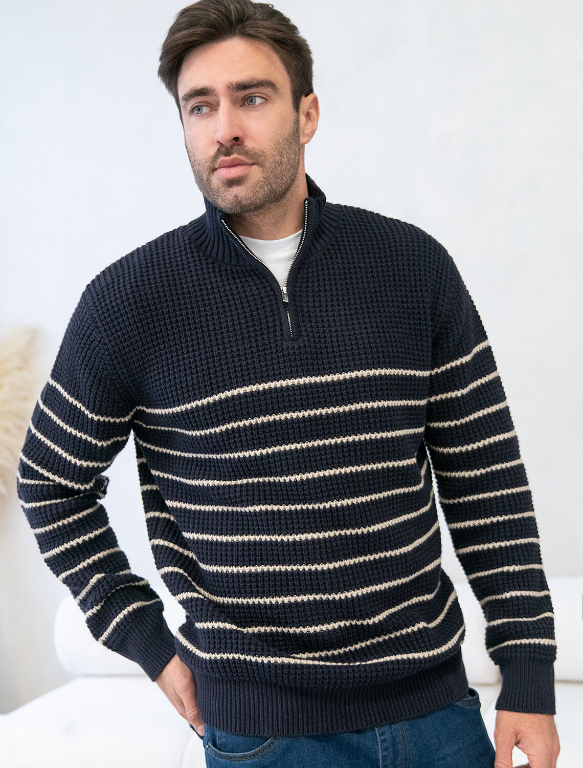 ст. цена2890руб.! VILATTE Джемпер U39.009темно-синий