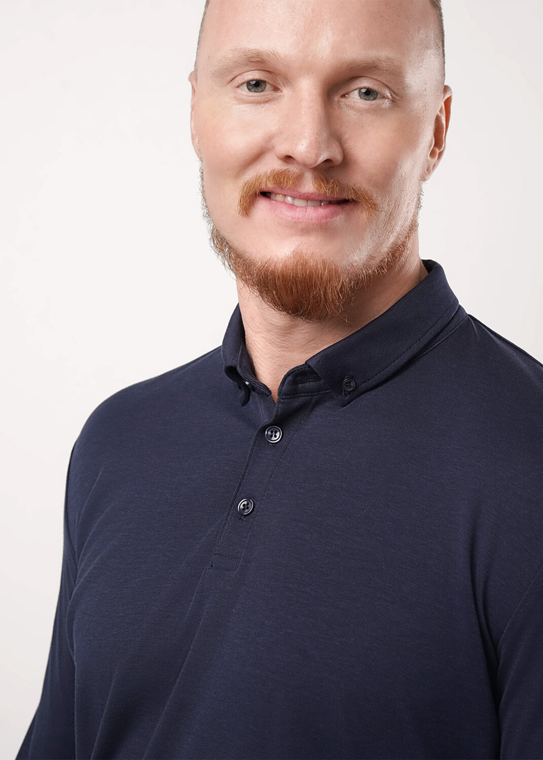 ст. цена1749руб.! CLEVER Джемпер 442499/24зэчёрный/т.синий