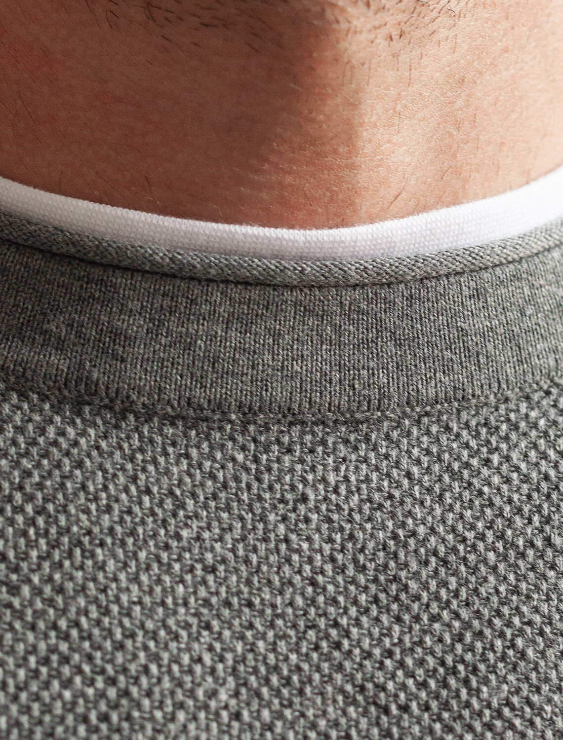 ст. цена2150руб.! VILATTE Джемпер U39.015серый меланж