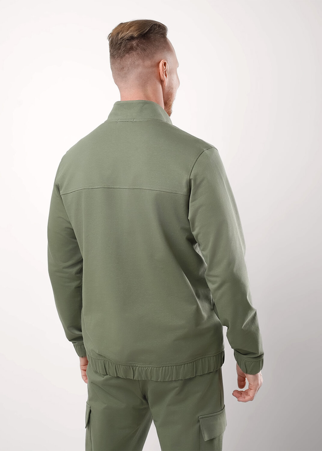 ст. цена2499руб.! CLEVER Куртка 552547/23ухаки