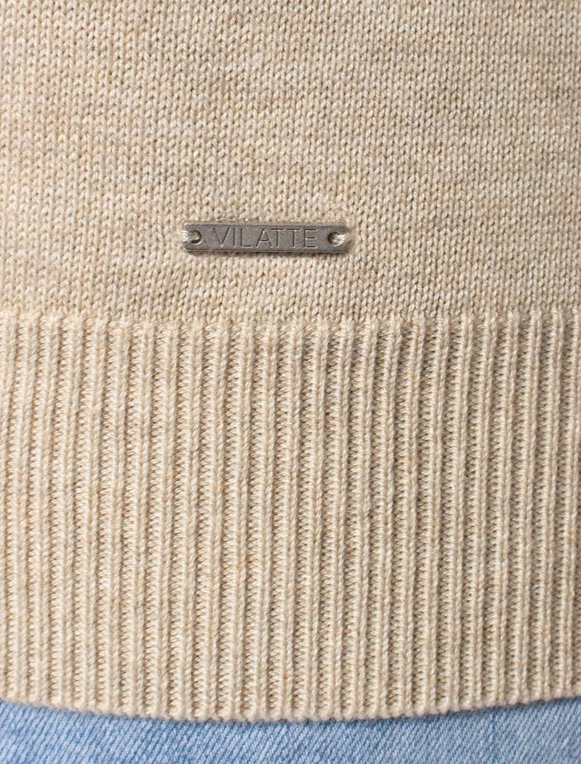 ст. цена2390руб.! VILATTE Джемпер U39.004св.бежевый меланж