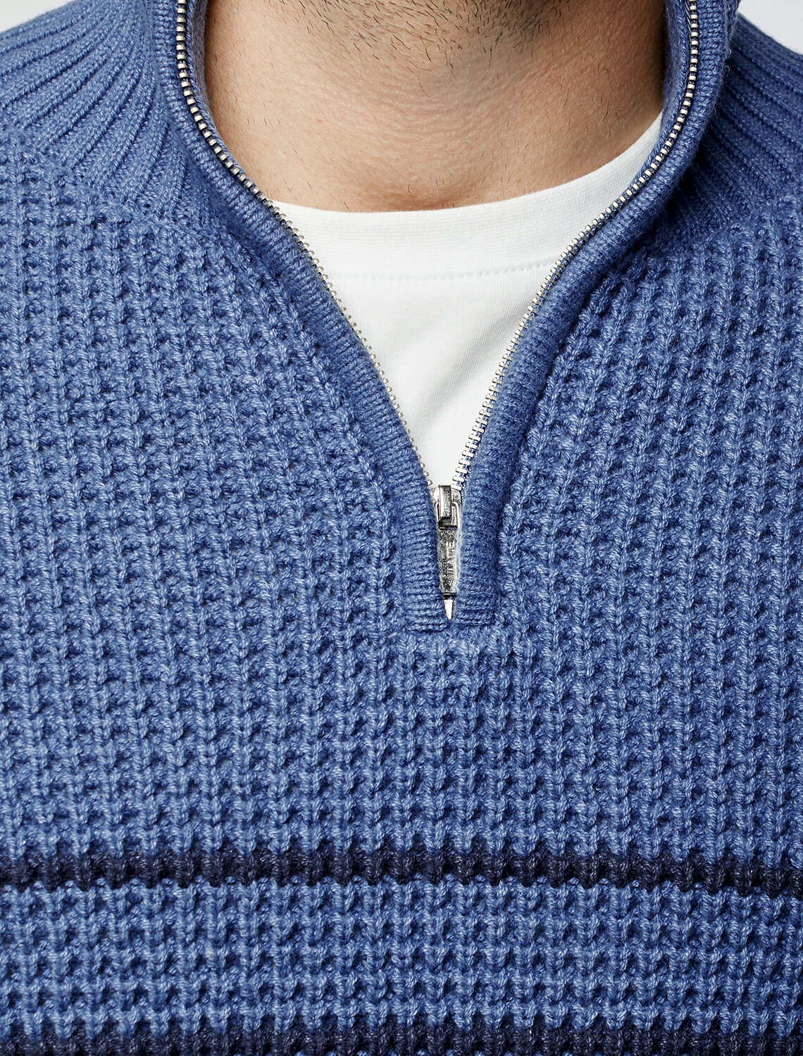 ст. цена2890руб.! VILATTE Джемпер U39.009светло-синий