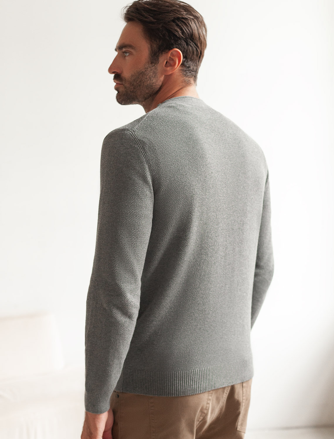 ст. цена2150руб.! VILATTE Джемпер U39.015серый меланж