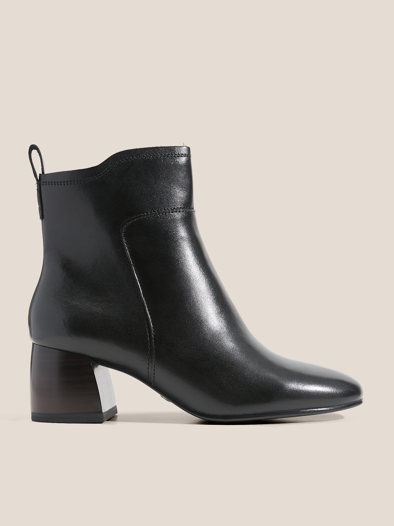 7700 р. 13750 р. Ботильоны TAMARIS COLBIE