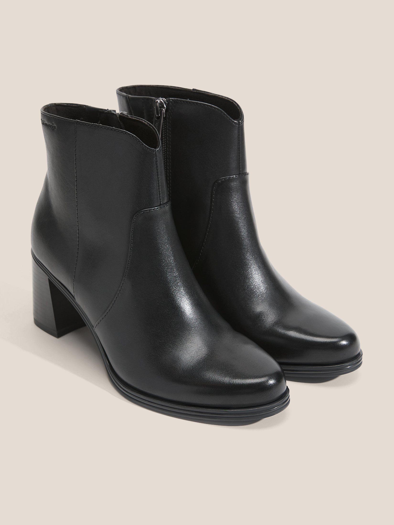 8960 р. 16000 р. Ботильоны TAMARIS MIRELLA