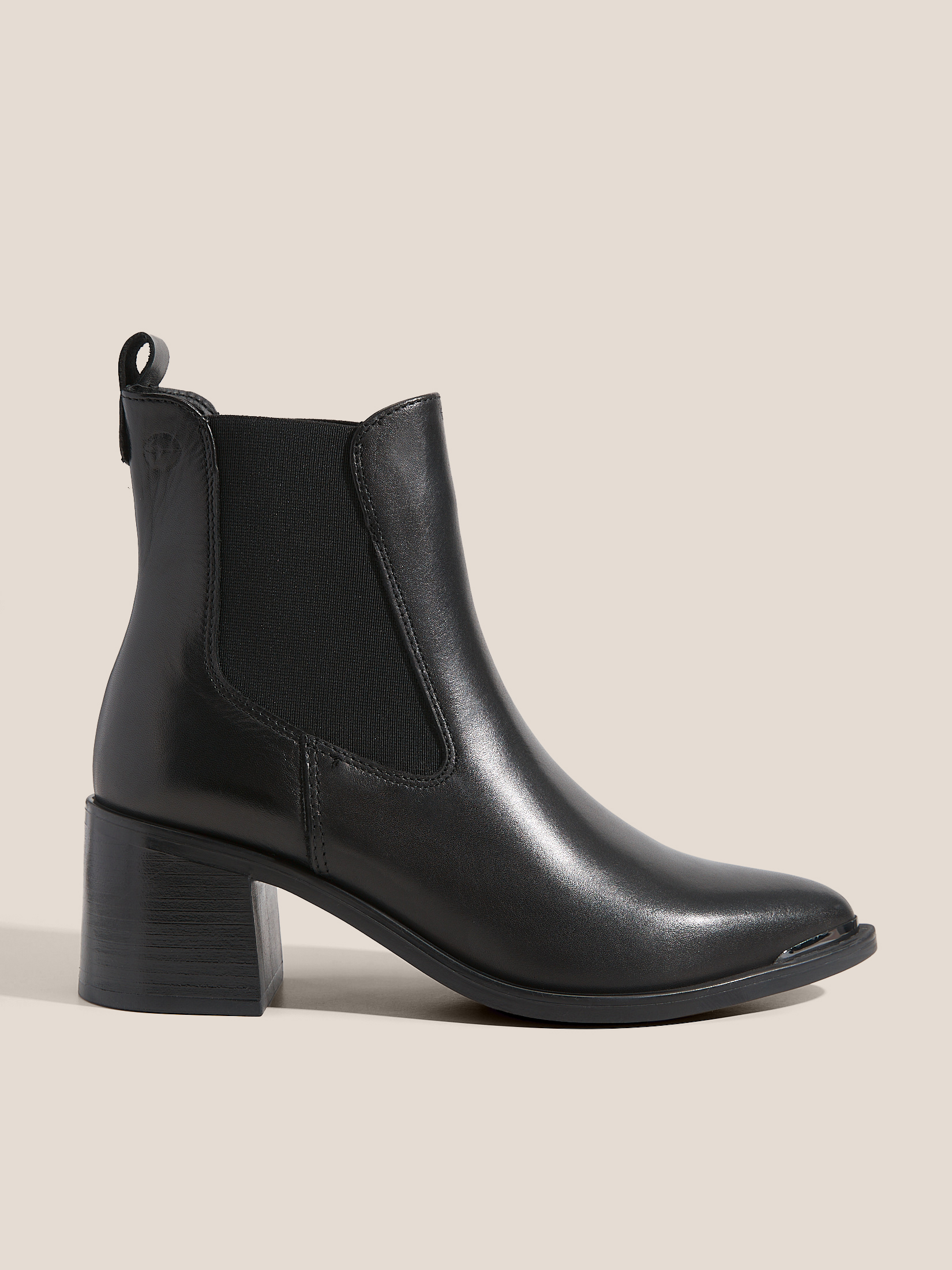 8960 р. 16000 р. Ботильоны TAMARIS JONKA