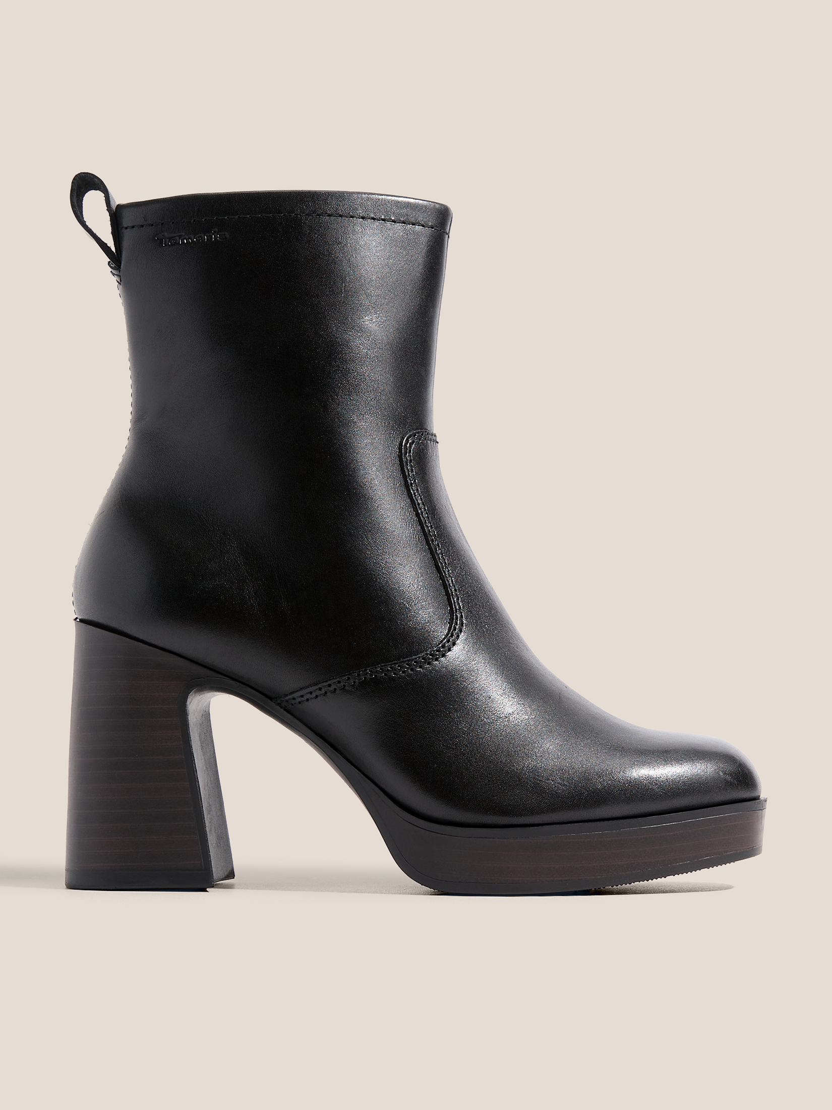 8960 р. 16000 р. Ботильоны TAMARIS GRANDIA