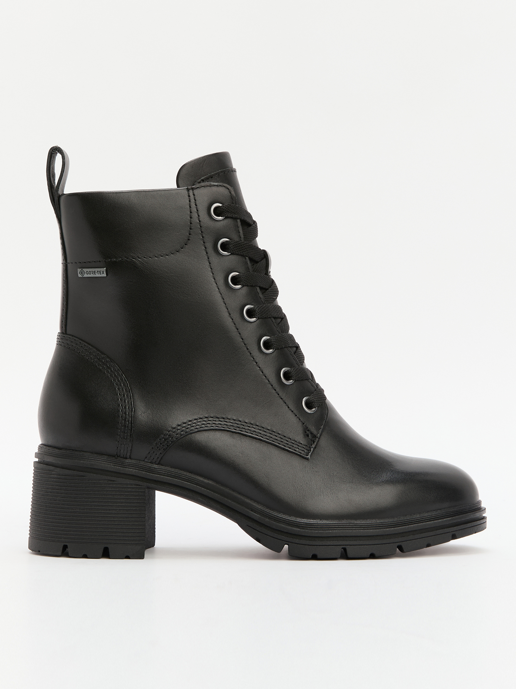 11928 р. <s>21300 р. Ботильоны TAMARIS CAROLIN