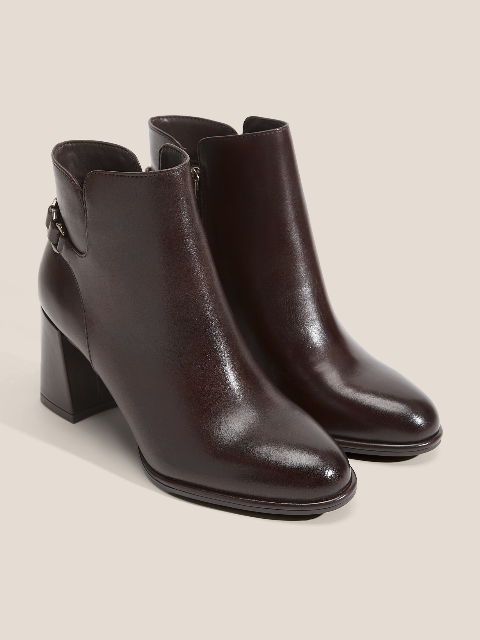 8960 р. 16000 р. Ботильоны TAMARIS ASPASIA