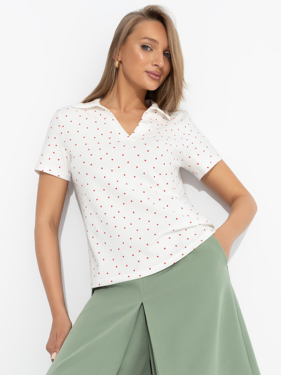 ст. цена1585руб.! CHARUTTI Футболка 11951Белый