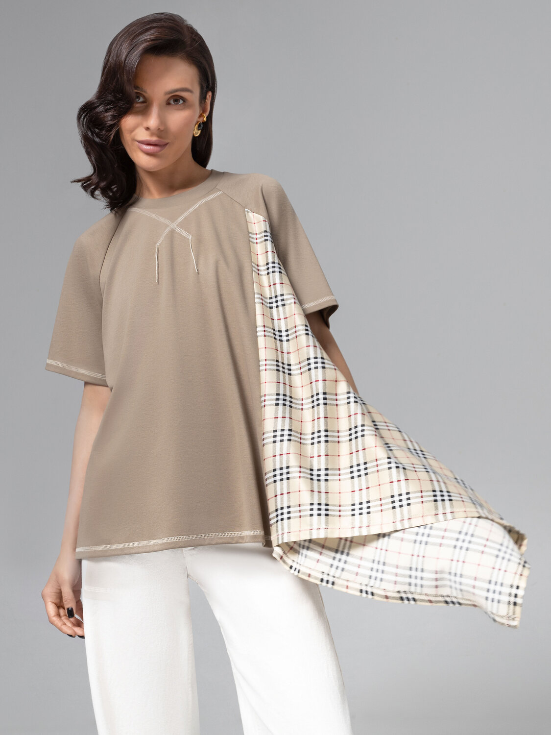 ст. цена2041руб.! CHARUTTI Футболка 11916Бежевый