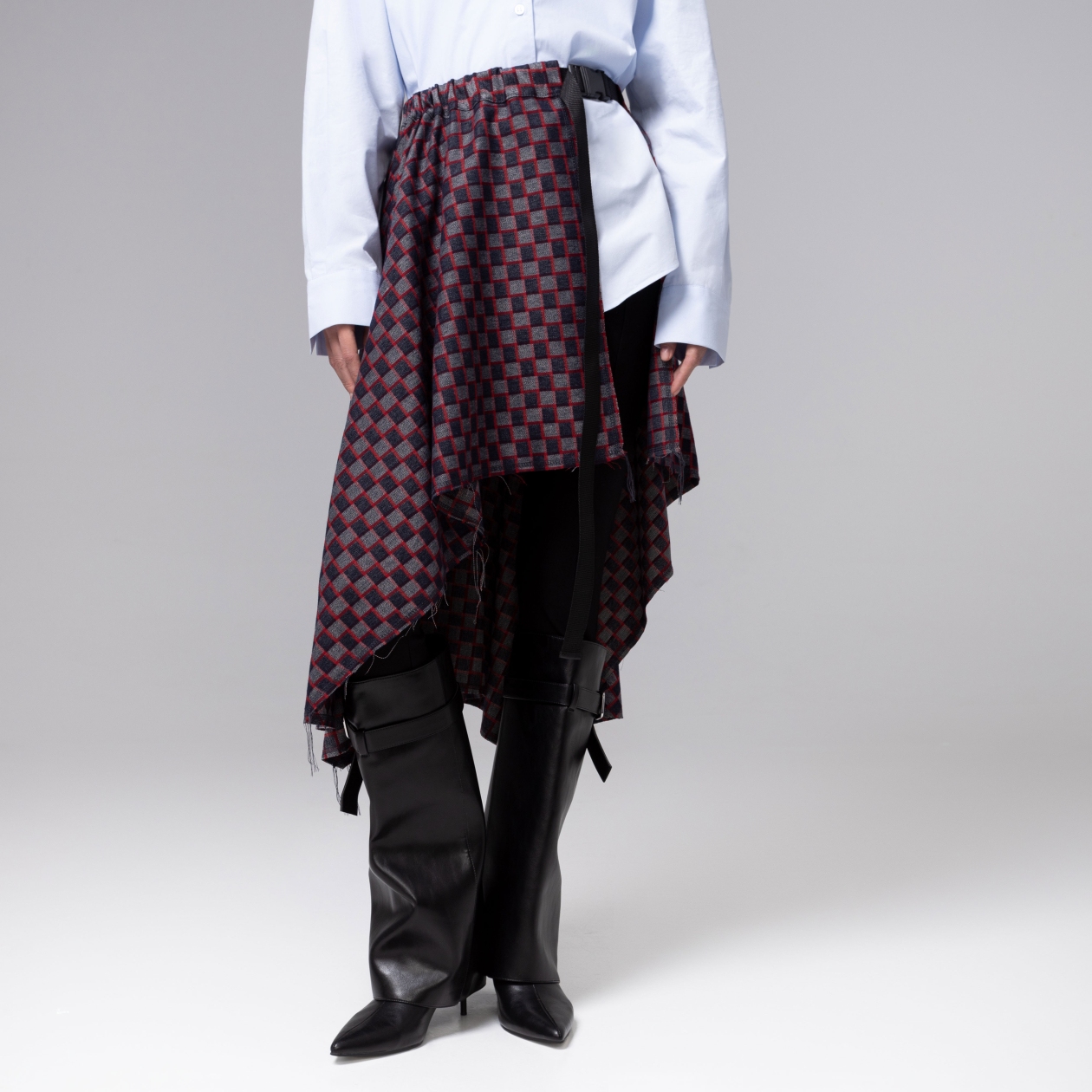 СТ. ЦЕНА 1690 руб//Юбка-килт с необработанными краями, Игра теней