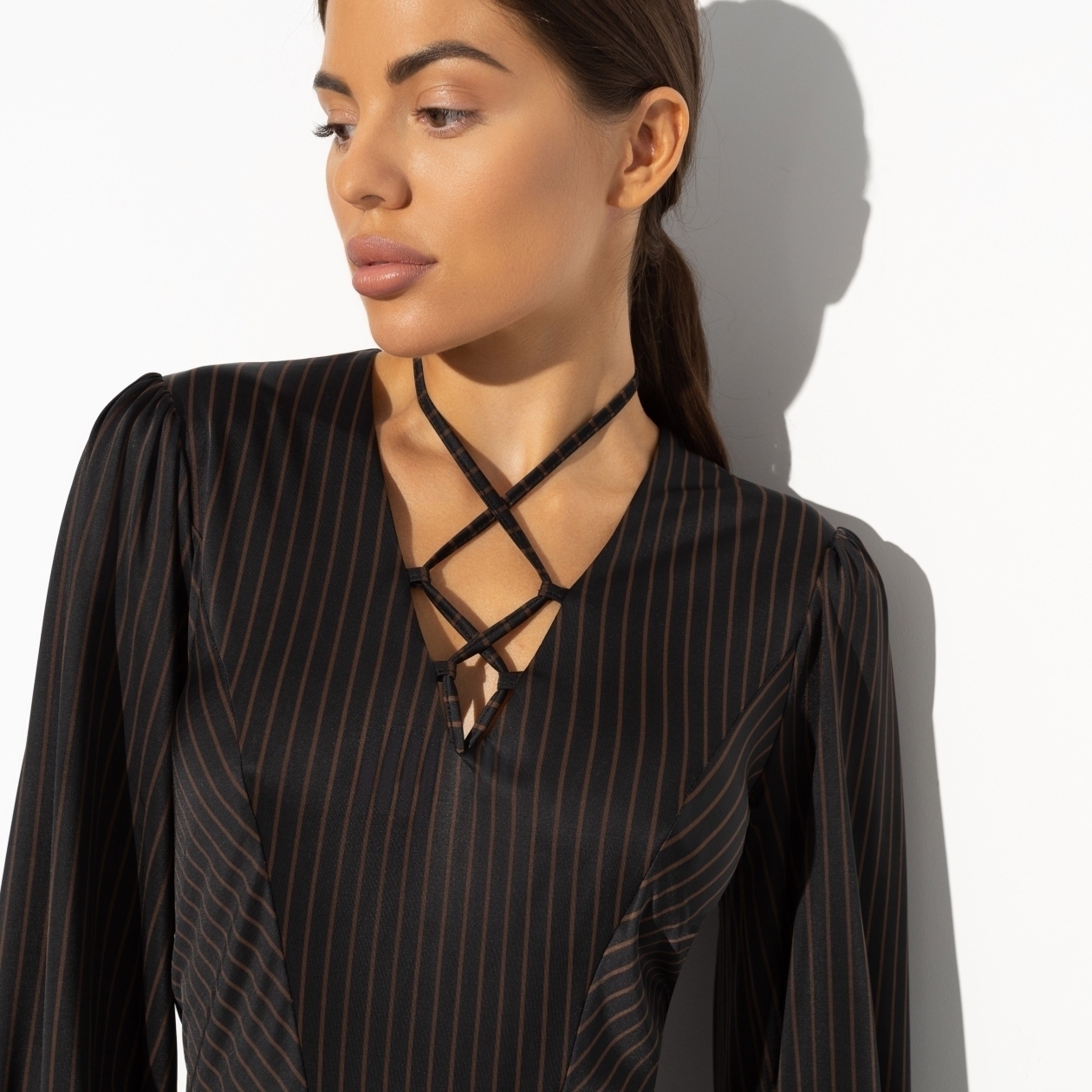 СТ. ЦЕНА 1850 руб//Платье, Высокие требования (brown, с ремешком)