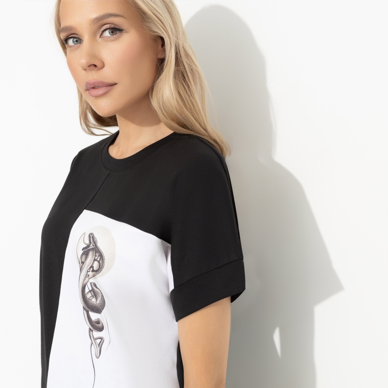 СТ. ЦЕНА 1090 руб//Футболка комбинированная, Ты в деле (snake)