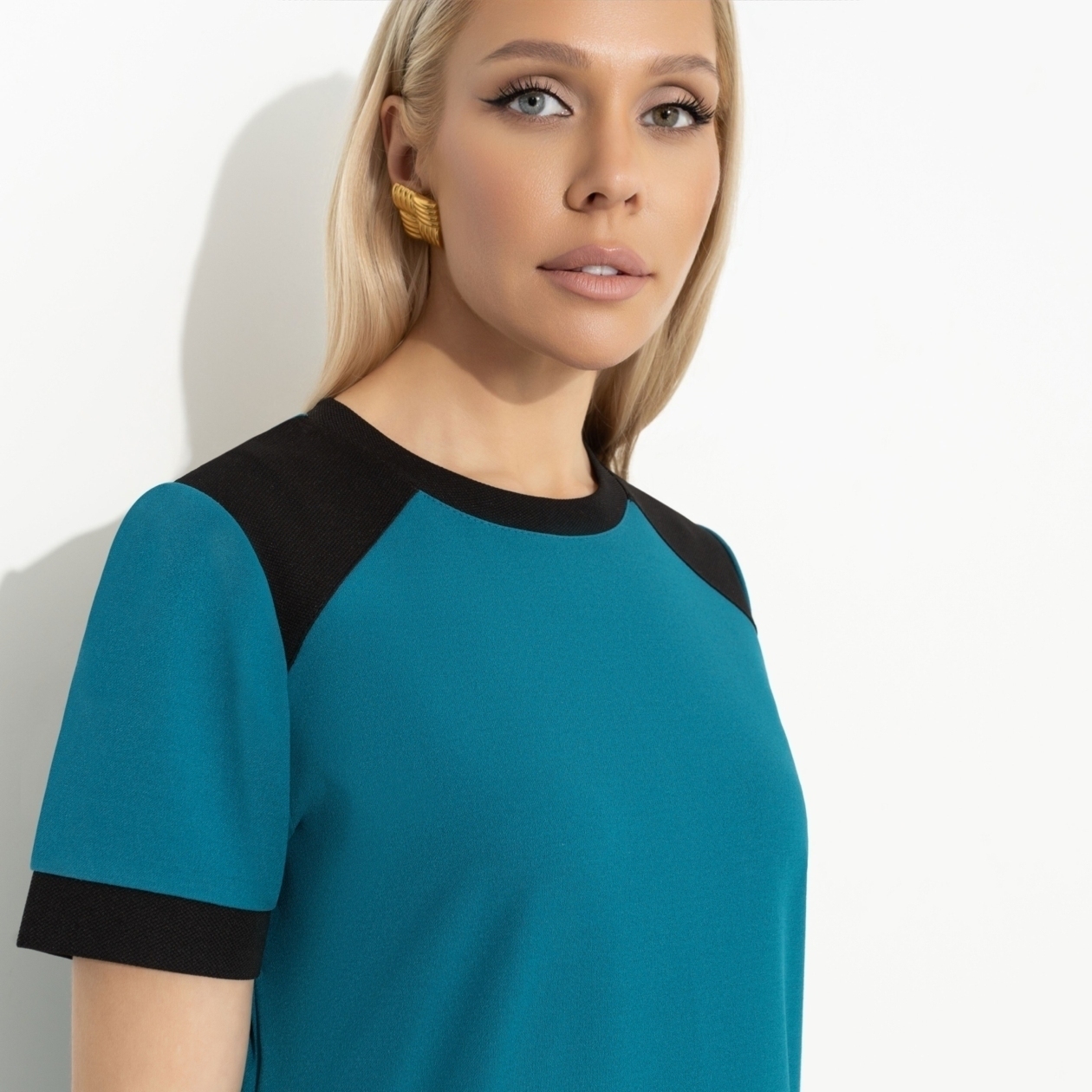 СТ. ЦЕНА 1190 руб//Платье с накладными карманами, За день до отпуска (green)