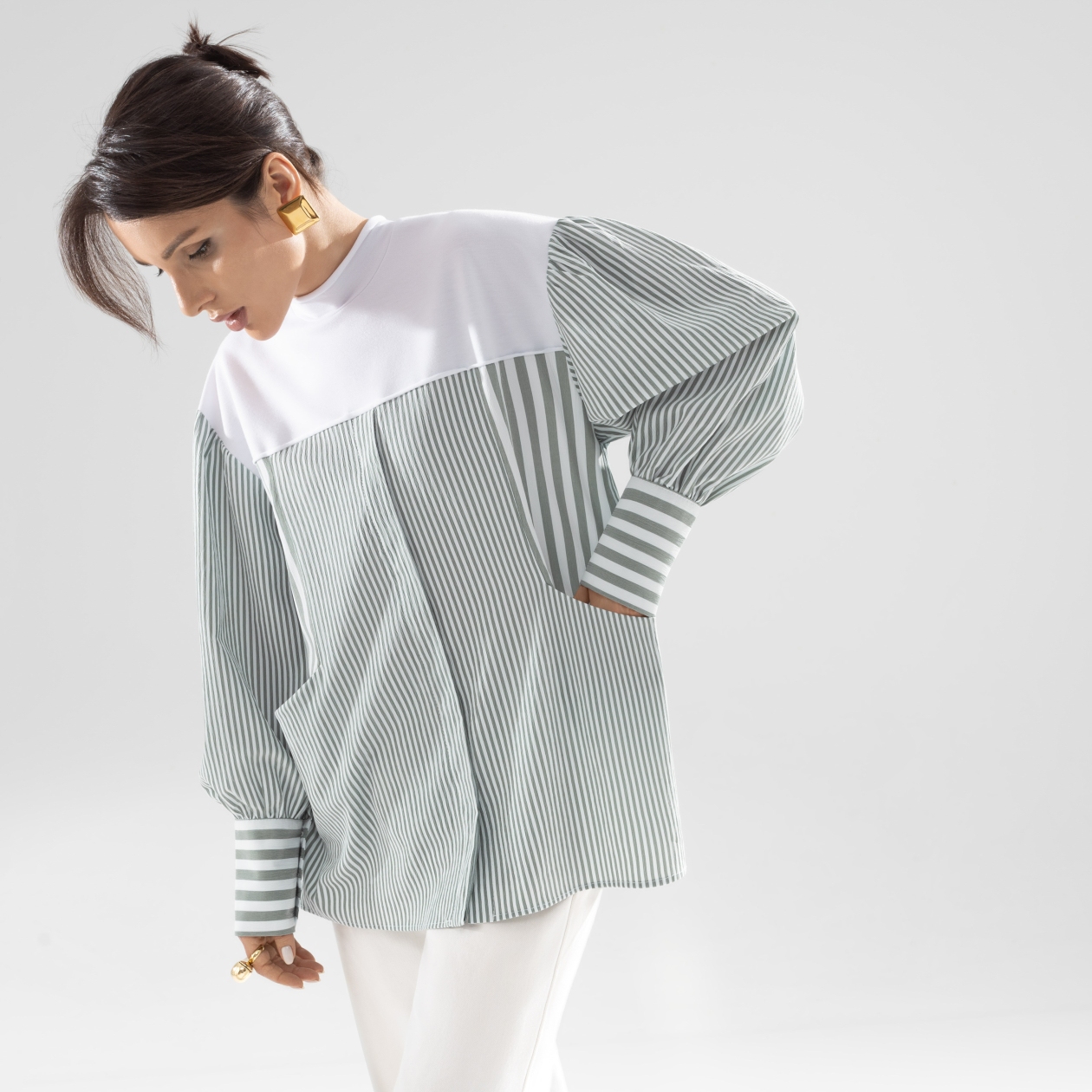 СТ. ЦЕНА 2290 руб//Свитшот комбинированный, Мягкая сила (new)