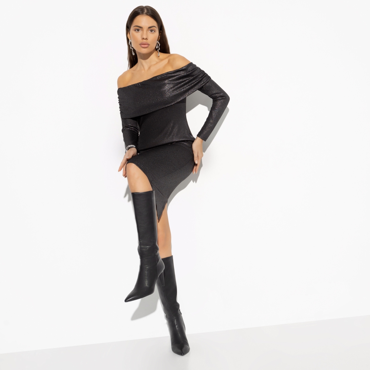 СТ. ЦЕНА 1890 руб//Платье-футляр с металлизированным напылением, Модные грёзы