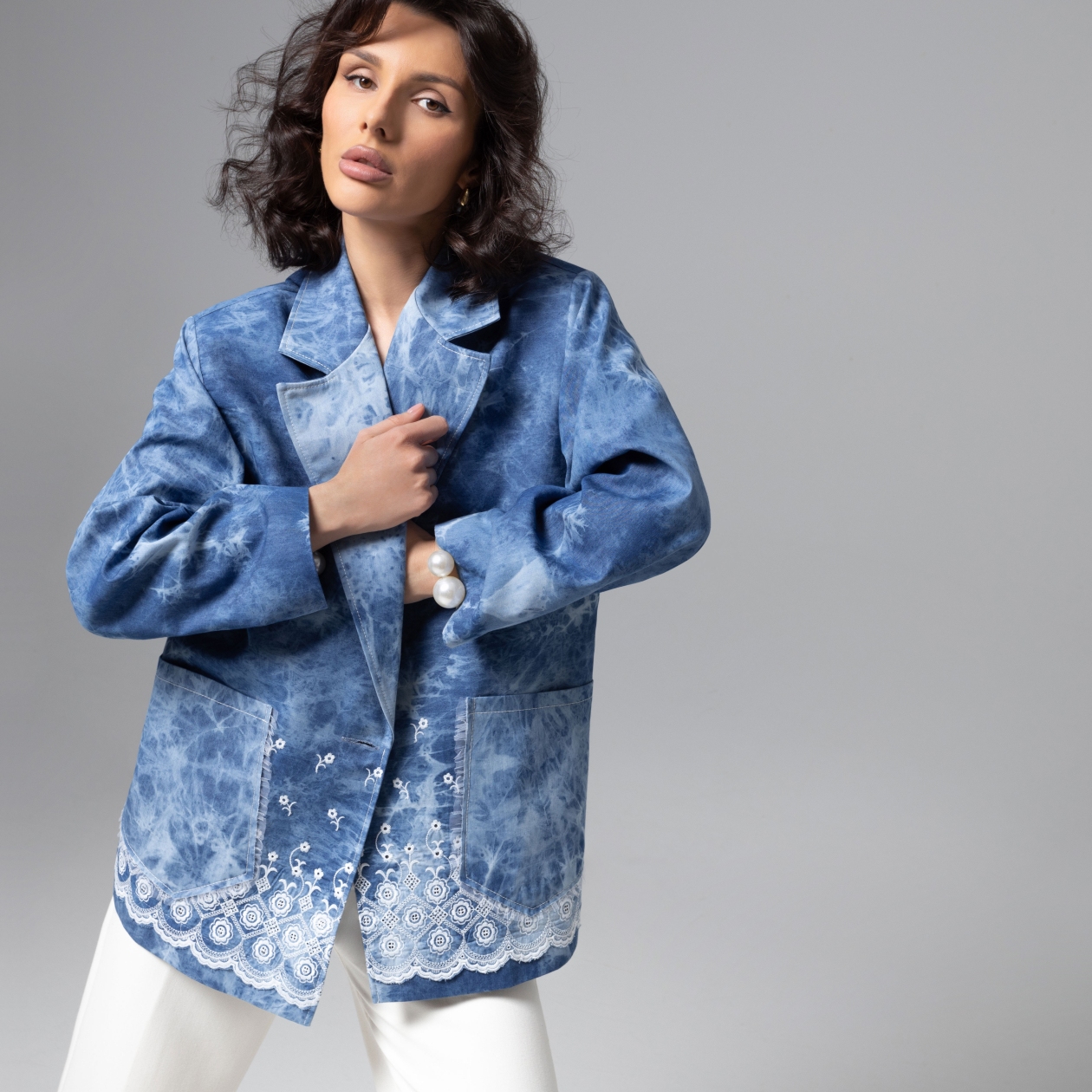 СТ. ЦЕНА 3990 руб//Жакет из джинсы с вышивкой, Игра по правилам шика