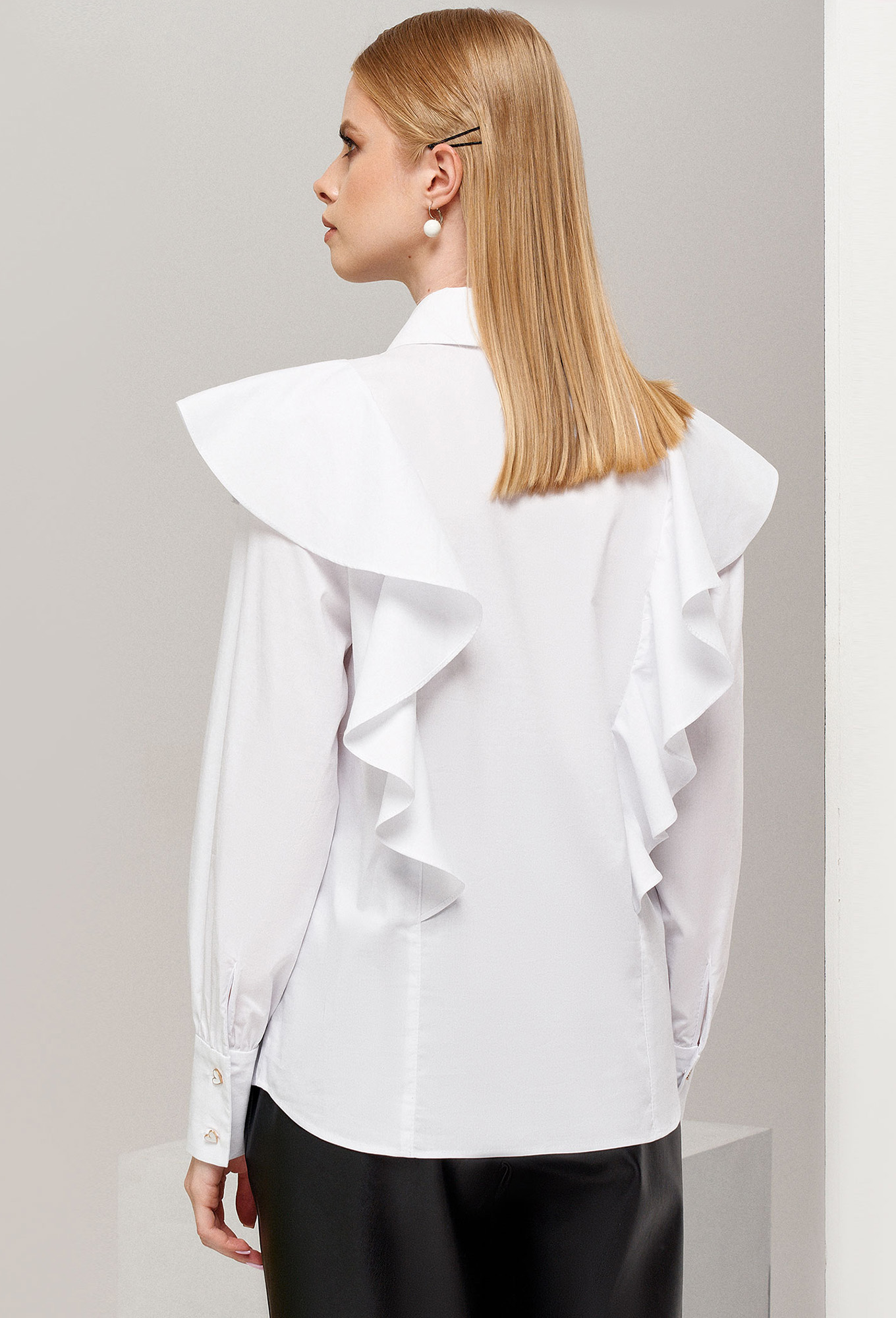 ст. цена1999руб.! Блуза Panda 124840 белый