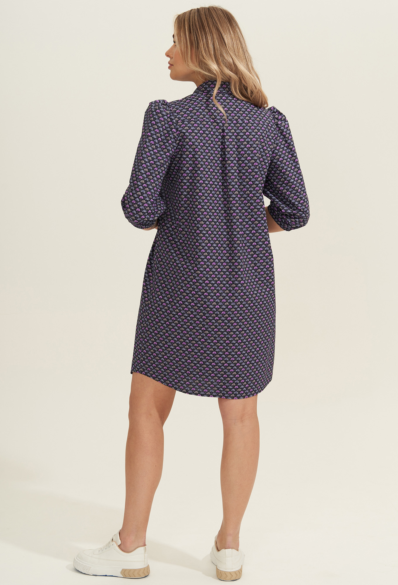 ст. цена2299руб.! Платье Gizart 5211 т.синий зонтики