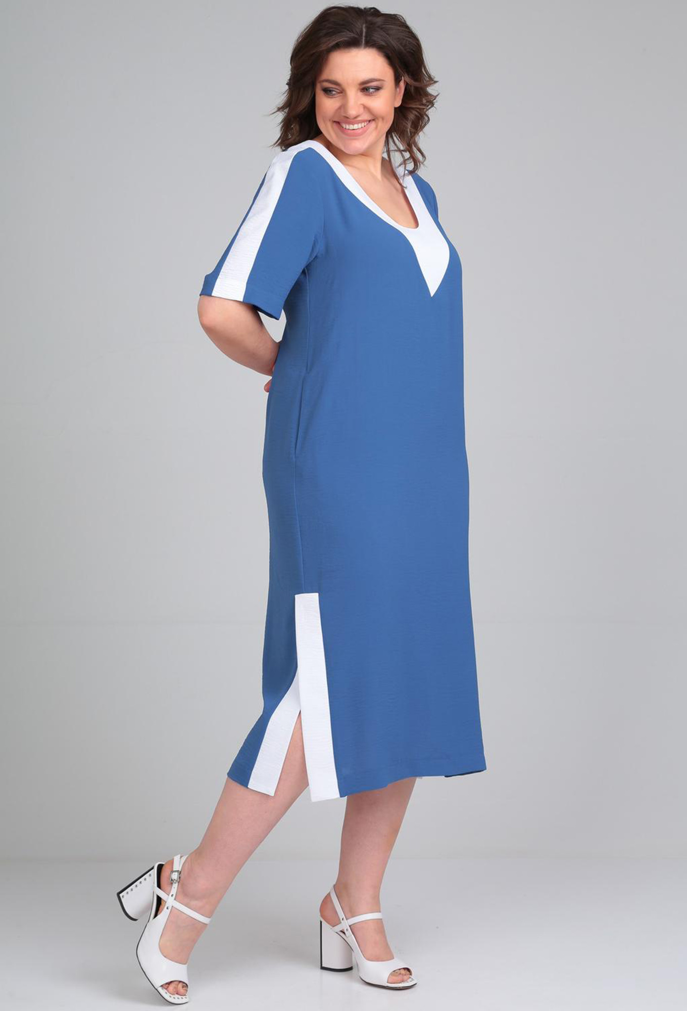 ст. цена2190руб.! Платье Diamant 1869 синий