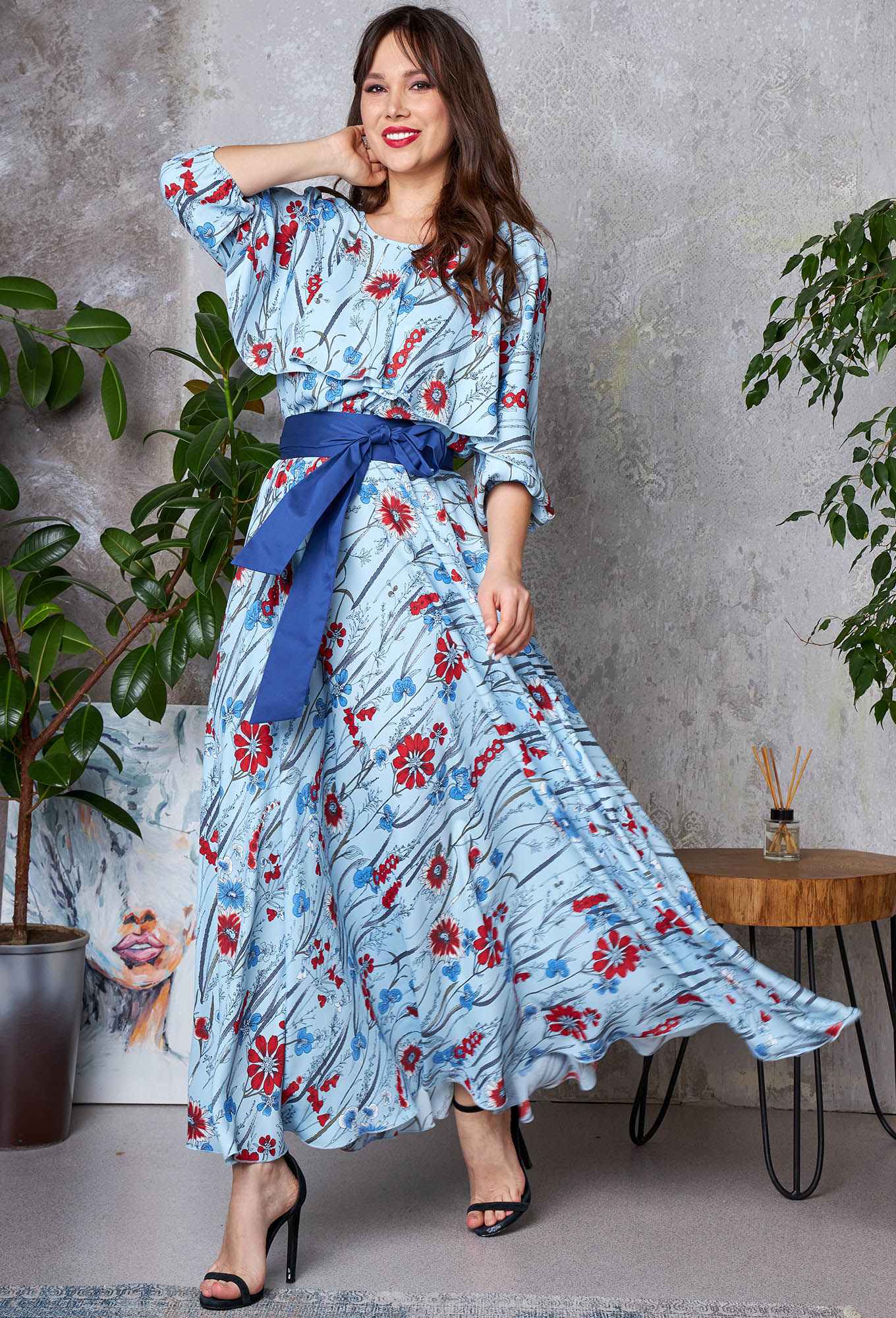 ст. цена2499руб.! Платье Anastasia 786 голубой цветы