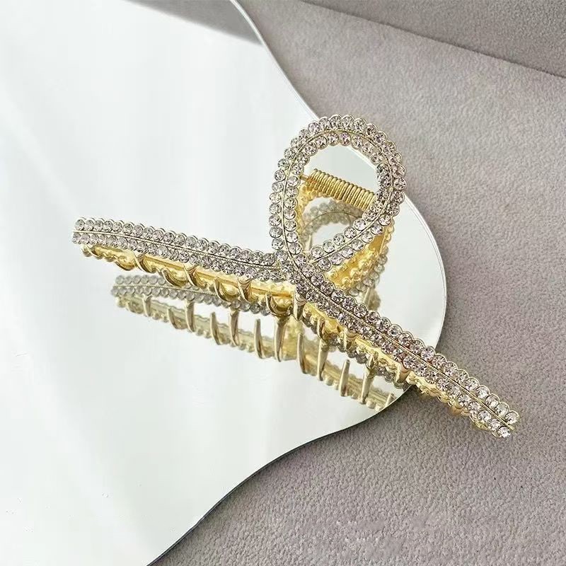 Краб металлический сияющий петелька с двумя рядами страз, 11 см.