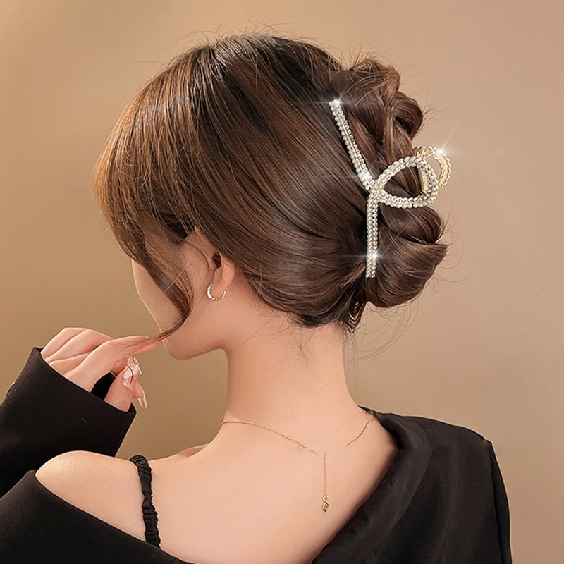 Краб металлический сияющий петелька с двумя рядами страз, 11 см.