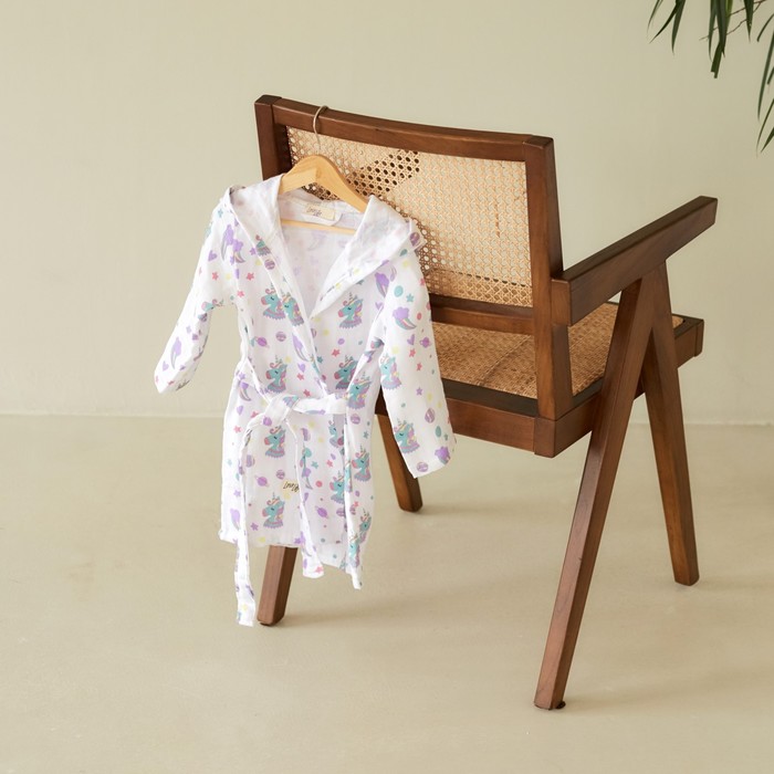 Халат детский муслиновый LoveLife «Единороги» (4 года, рост 104-110 см) 100% хлопок, 235 г/м²