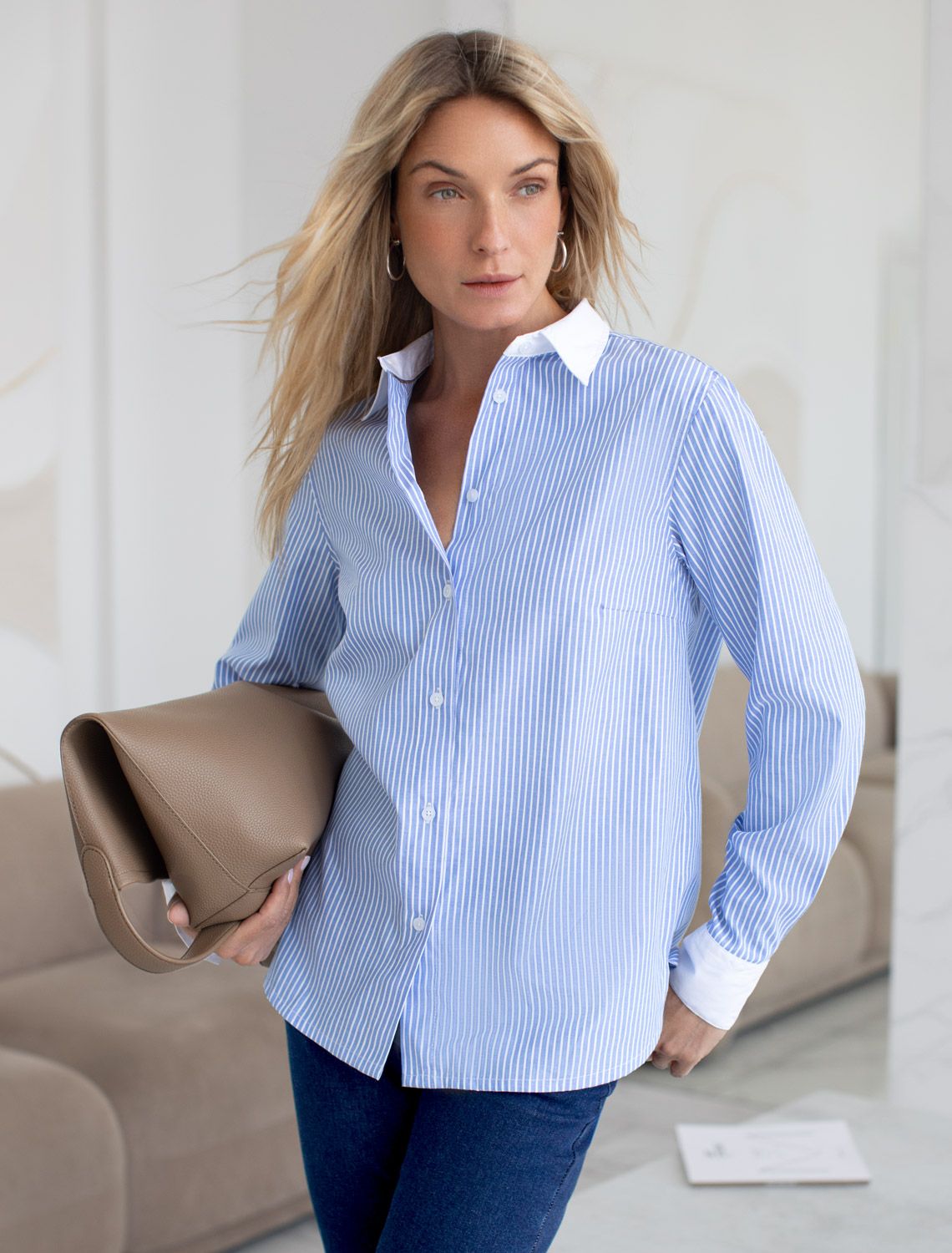 Блузка прямого силуэта