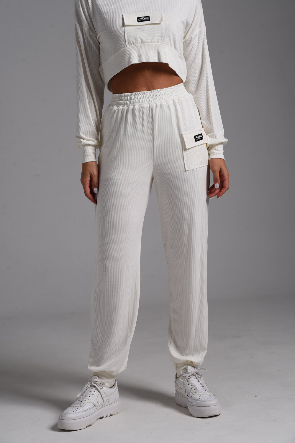 ст. цена1140руб.! 11401140Натали Брюки 67139белый