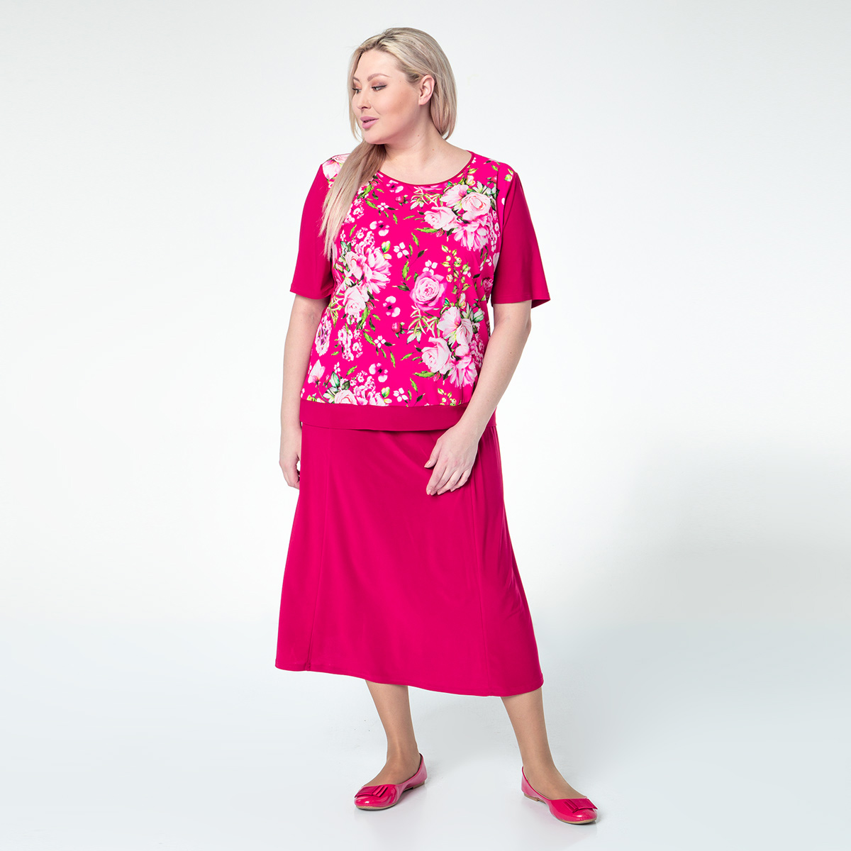 ст. цена1500руб.! Костюм, трикотаж, блуза, юбка, розовый