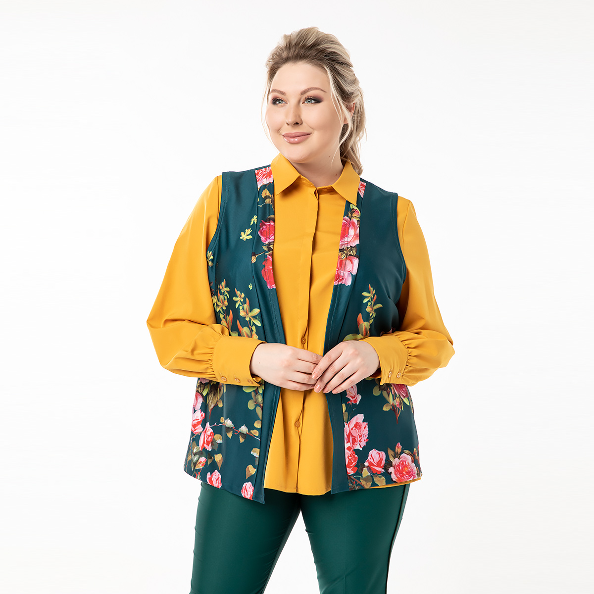 ст. цена600руб.! Жилет, укороченный, изумрудный