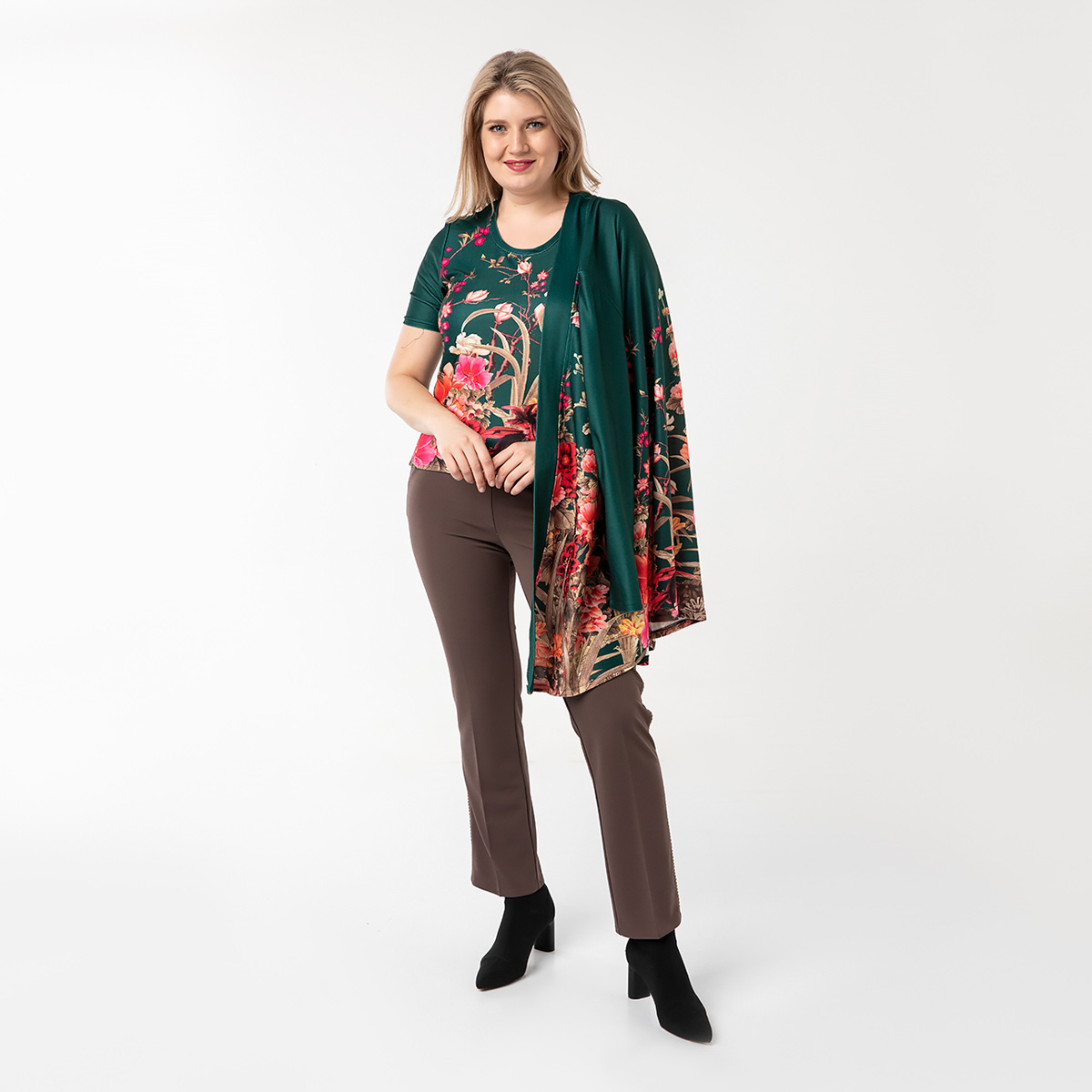 ст. цена1400руб.! Костюм, трикотаж, жакет, топ, зеленый