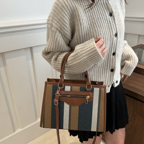 Женская кожаная текстильная сумка DC-311 GREEN