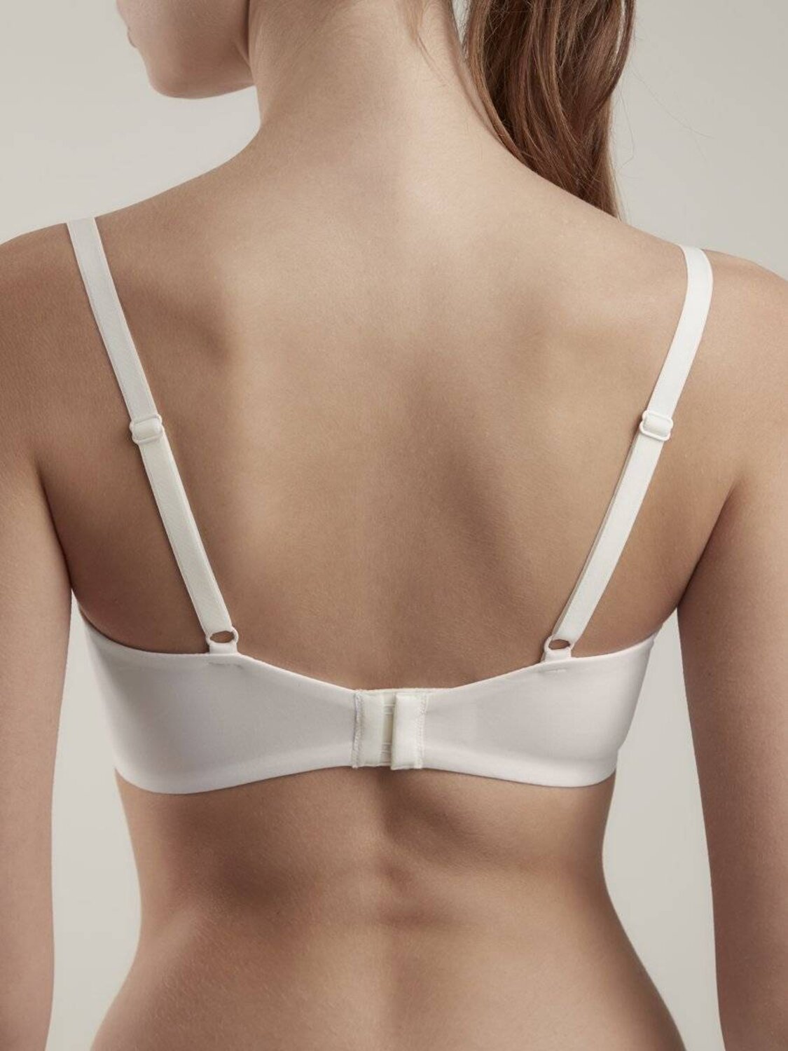 ст. цена1923руб.! Conte elegant Бюстгальтер Miracle TB6137приглушенно-белый